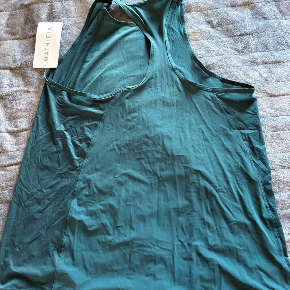 Athleta Ultimate Hybrid Tank – NWT – Size Medium - Picture 7 of 7